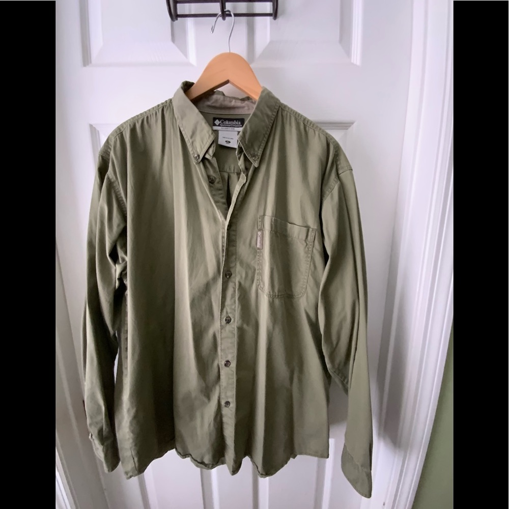 Men’s Columbia XL long sleeve button 100% cotton